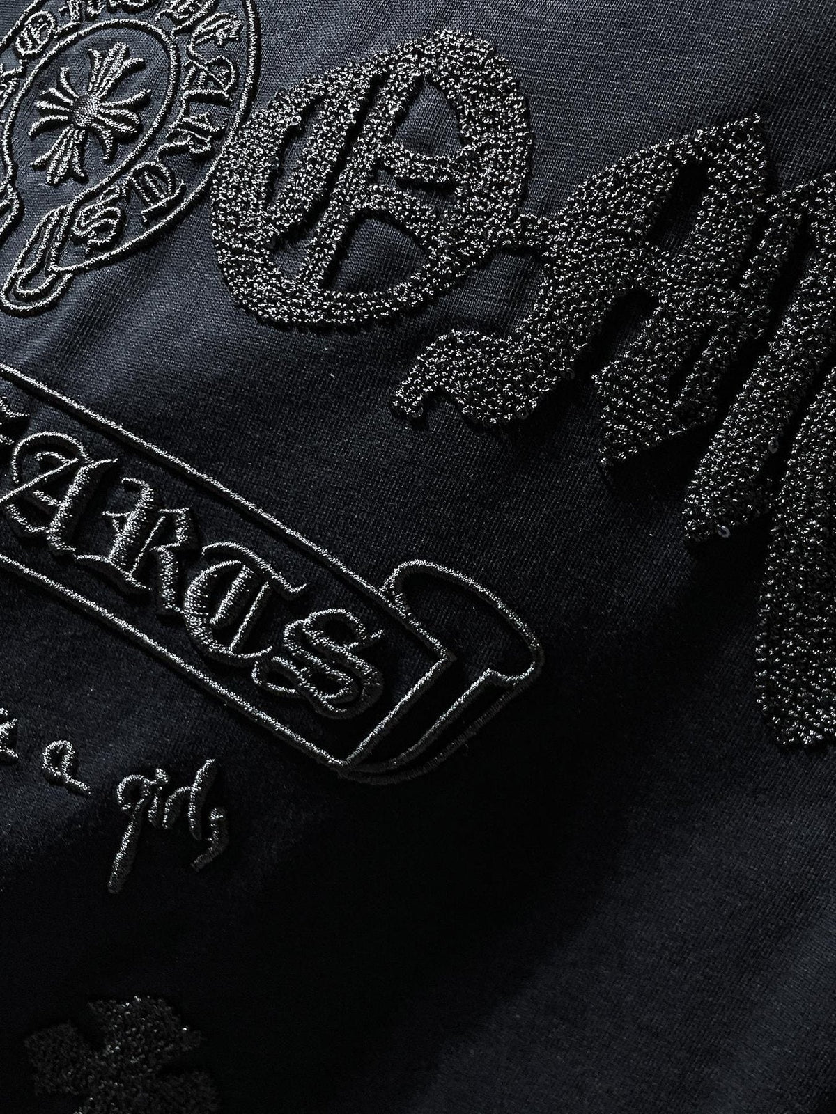 Chrome Hearts Horseshoe & Script Embroidered Graphic T-Shirt — detail